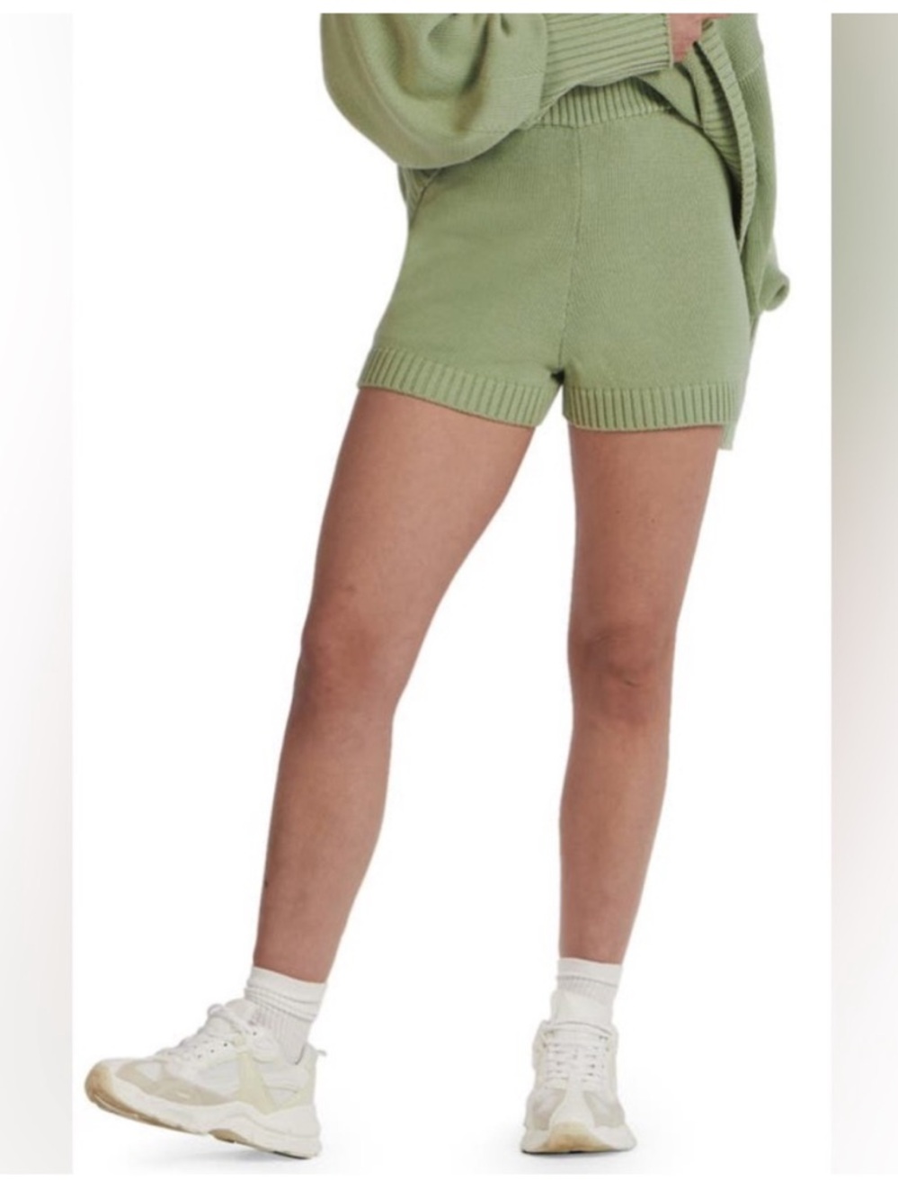 Charlie Holiday/Anthropologie
Blanche Shorts Size 4
